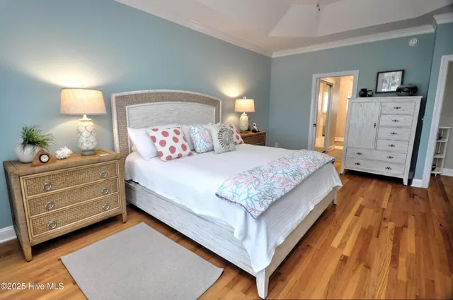 $1,390,000 | 44 Cumberland Street, Ocean Isle Beach, NC 28469