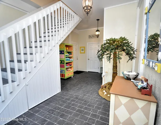 $1,390,000 | 44 Cumberland Street, Ocean Isle Beach, NC 28469