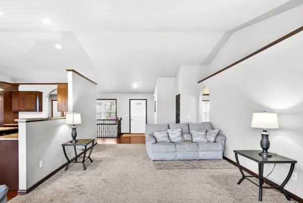 $549,900 | 3309 East Aquamarine Avenue, Appleton, WI 54913