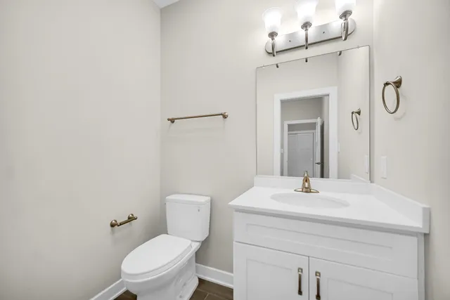 $3,800 | 2111 Easton Park Drive, Chesterton, IN 46304