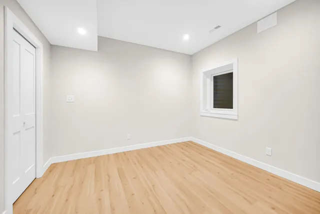 $3,800 | 2111 Easton Park Drive, Chesterton, IN 46304