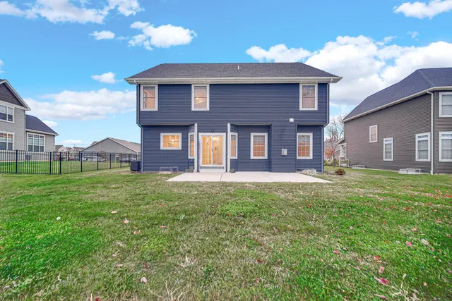 $3,800 | 2111 Easton Park Drive, Chesterton, IN 46304