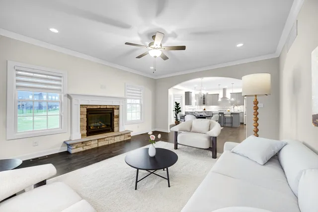 $3,800 | 2111 Easton Park Drive, Chesterton, IN 46304