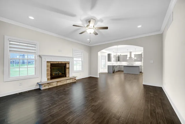 $3,800 | 2111 Easton Park Drive, Chesterton, IN 46304