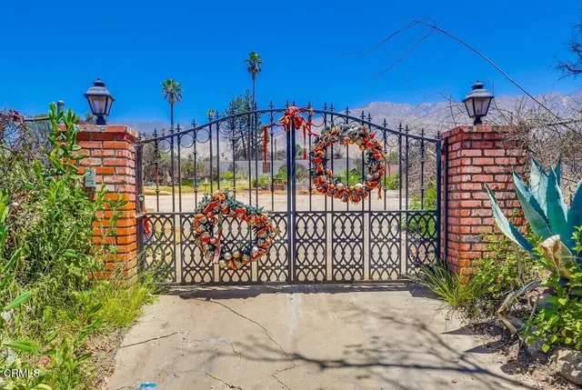 $750,000 | 385 East Mariposa Street, Altadena, CA 91001