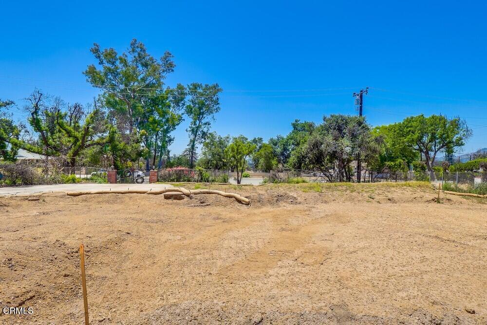 385 East Mariposa Street Altadena, CA 91001 - Photo 23 of 35 385-e-mariposa-st-026_web