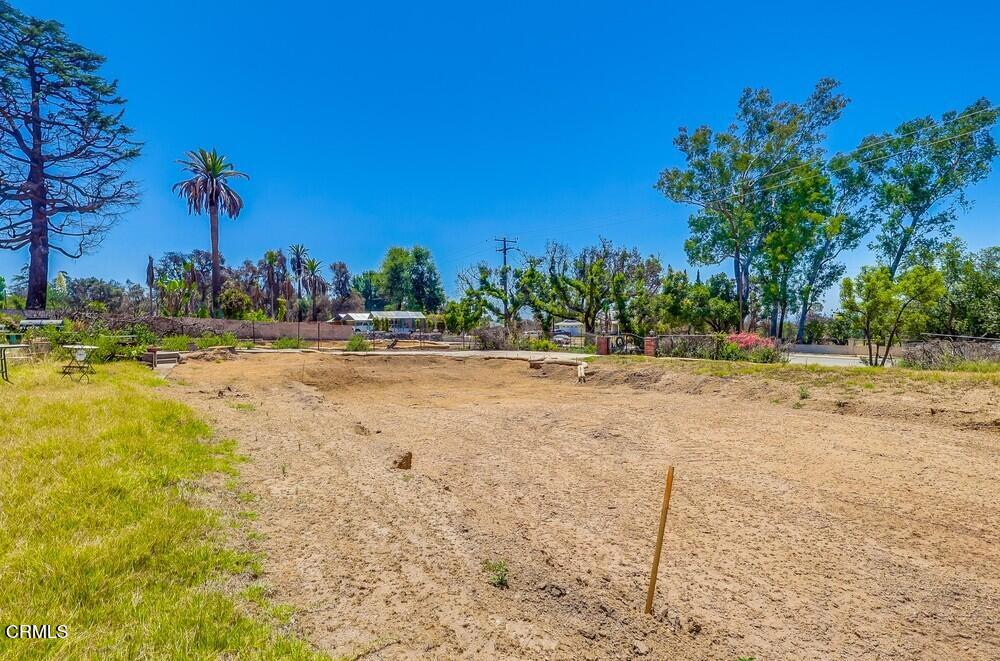 385 East Mariposa Street Altadena, CA 91001 - Photo 25 of 35 385-e-mariposa-st-029_web
