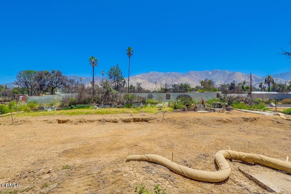 385 East Mariposa Street Altadena, CA 91001 - Photo 31 of 35 385-e-mariposa-st-035_web
