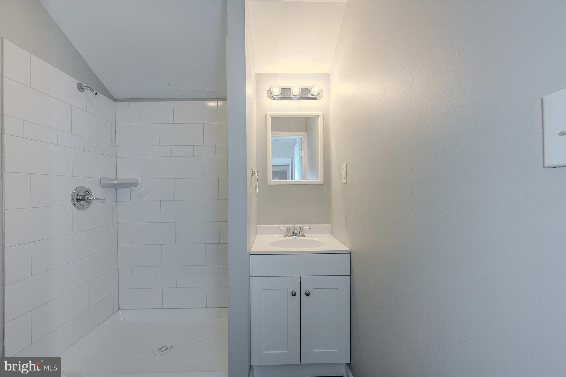 3904 38th Street Brentwood, MD 20722 - Photo 12 of 25