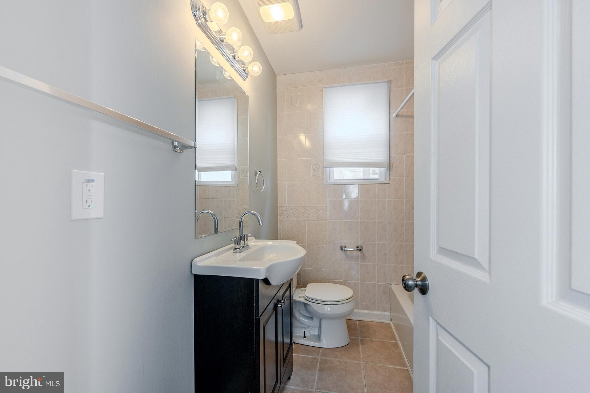 3904 38th Street Brentwood, MD 20722 - Photo 16 of 25