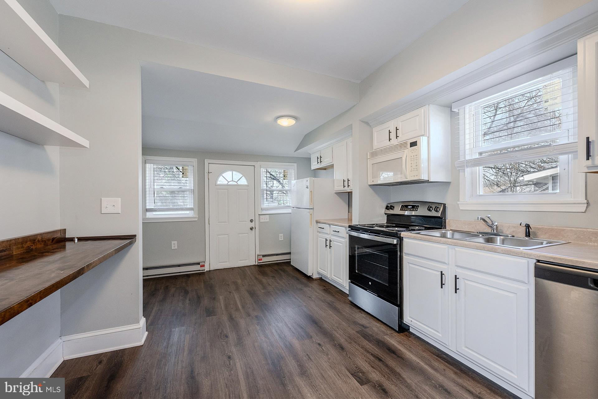 3904 38th Street Brentwood, MD 20722 - Photo 8 of 25