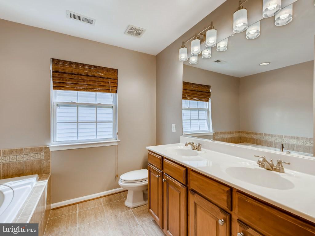 9629 Biggs Road Middle River, MD 21220 - Photo 17 of 33