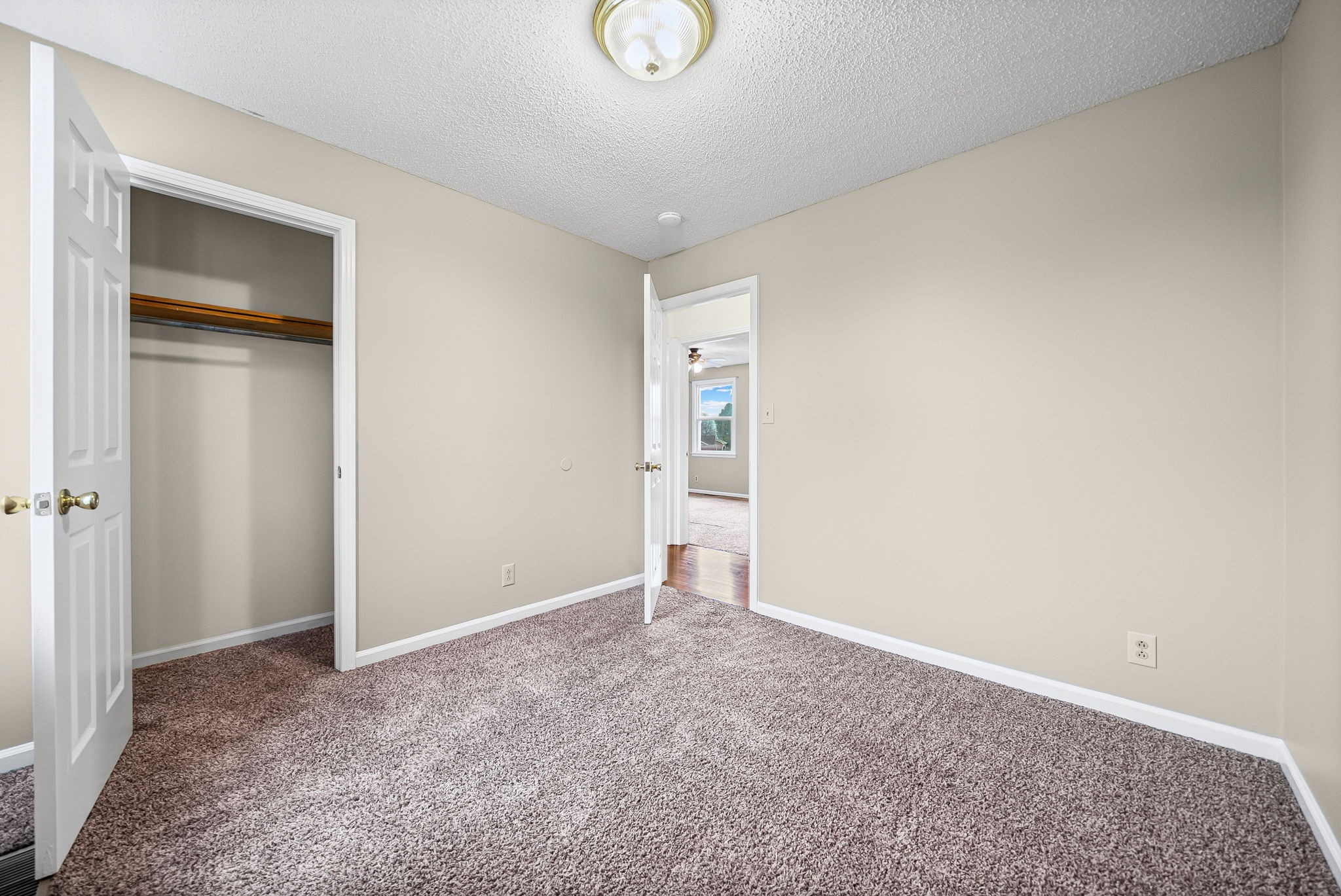1128 Tobacco Road Clarksville, TN 37042 - Photo 16 of 33