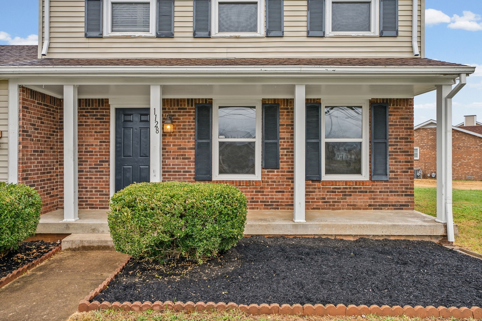 1128 Tobacco Road Clarksville, TN 37042 - Photo 2 of 33