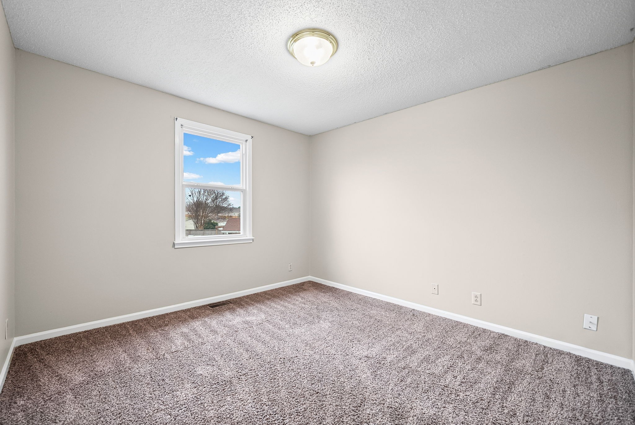 1128 Tobacco Road Clarksville, TN 37042 - Photo 22 of 33