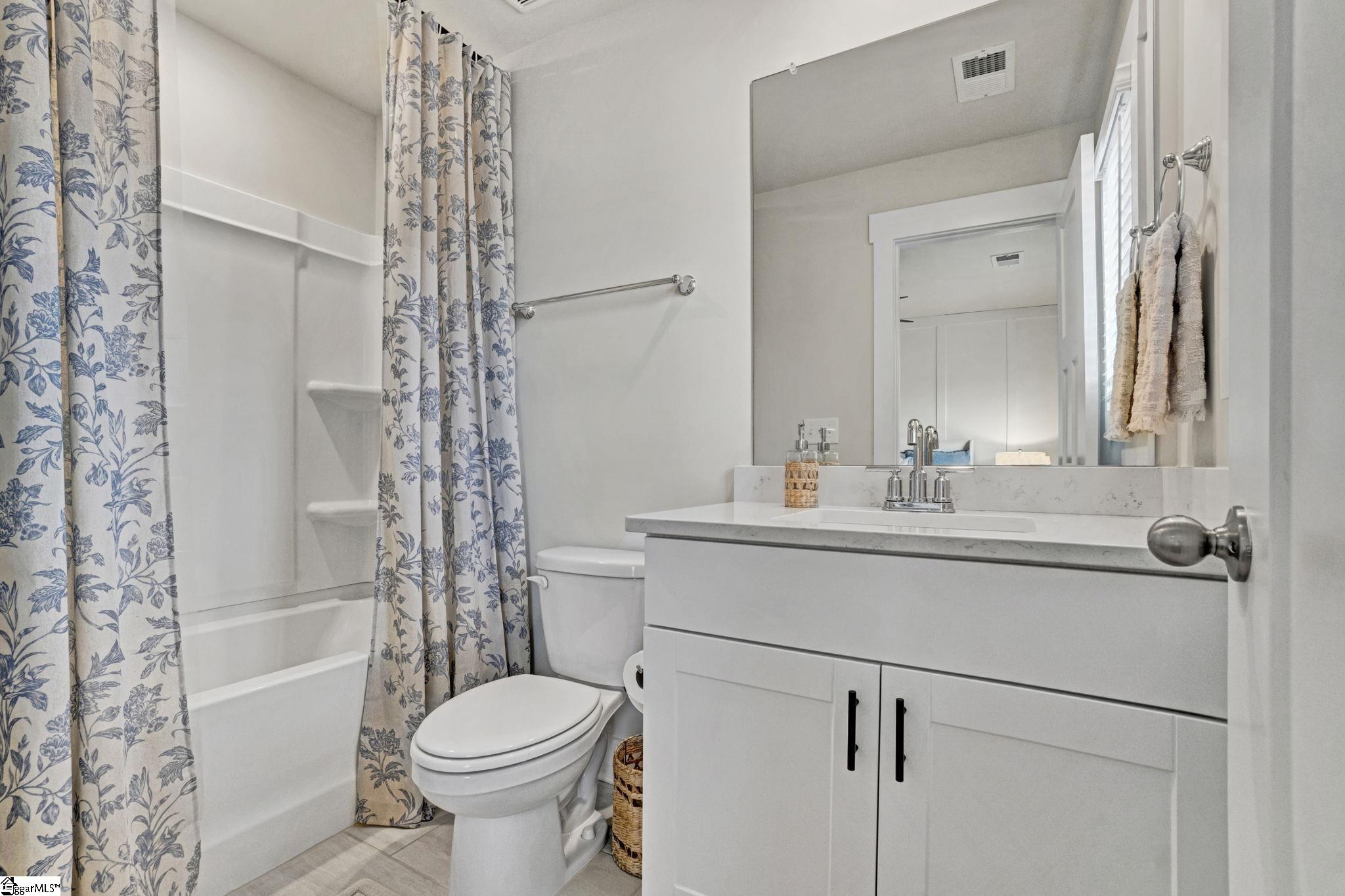 404 Roderick Lane Greenville, SC 29605 - Photo 35 of 49 Gallery Image 35
