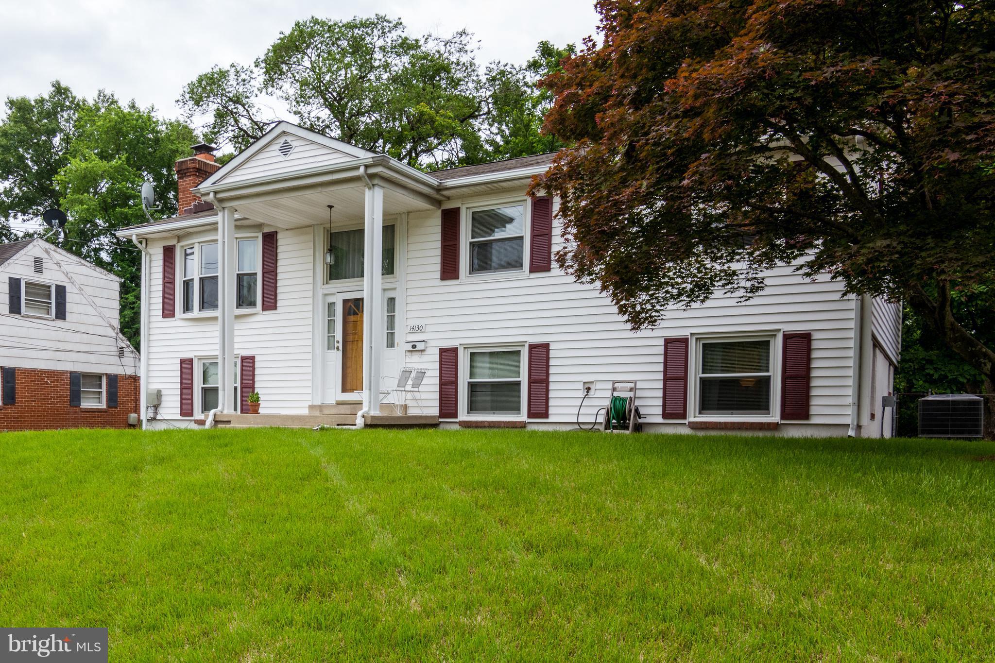 14130 Grayson Road Woodbridge, VA 22191 - Photo 2 of 30 Exterior (Front)