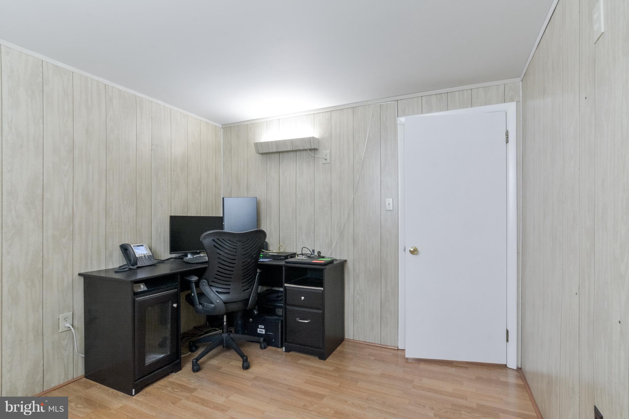 14130 Grayson Road Woodbridge, VA 22191 - Photo 21 of 30 Interior (General)