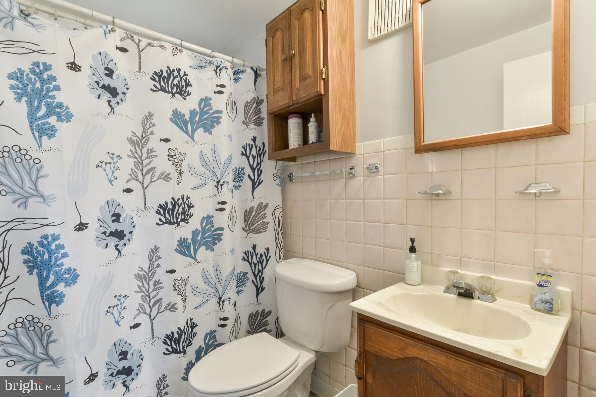 14130 Grayson Road Woodbridge, VA 22191 - Photo 26 of 30 Bath
