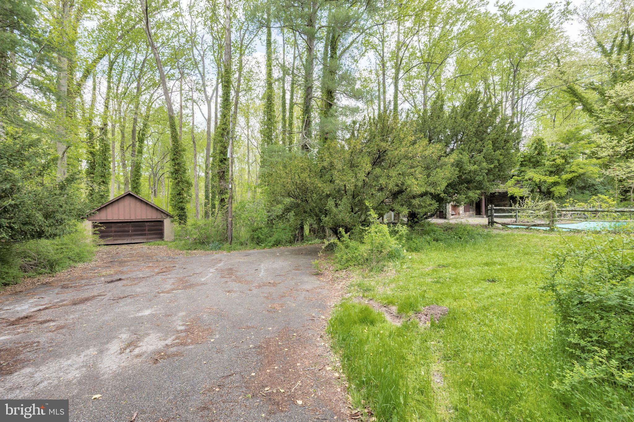 1651 Ridge Road Pottstown, PA 19465 - Photo 26 of 29 Gallery Image 26