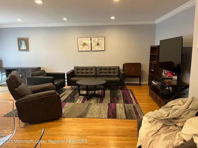 $1,800 | 65 Cedar Avenue, Unit A5, Long Branch, NJ 07740