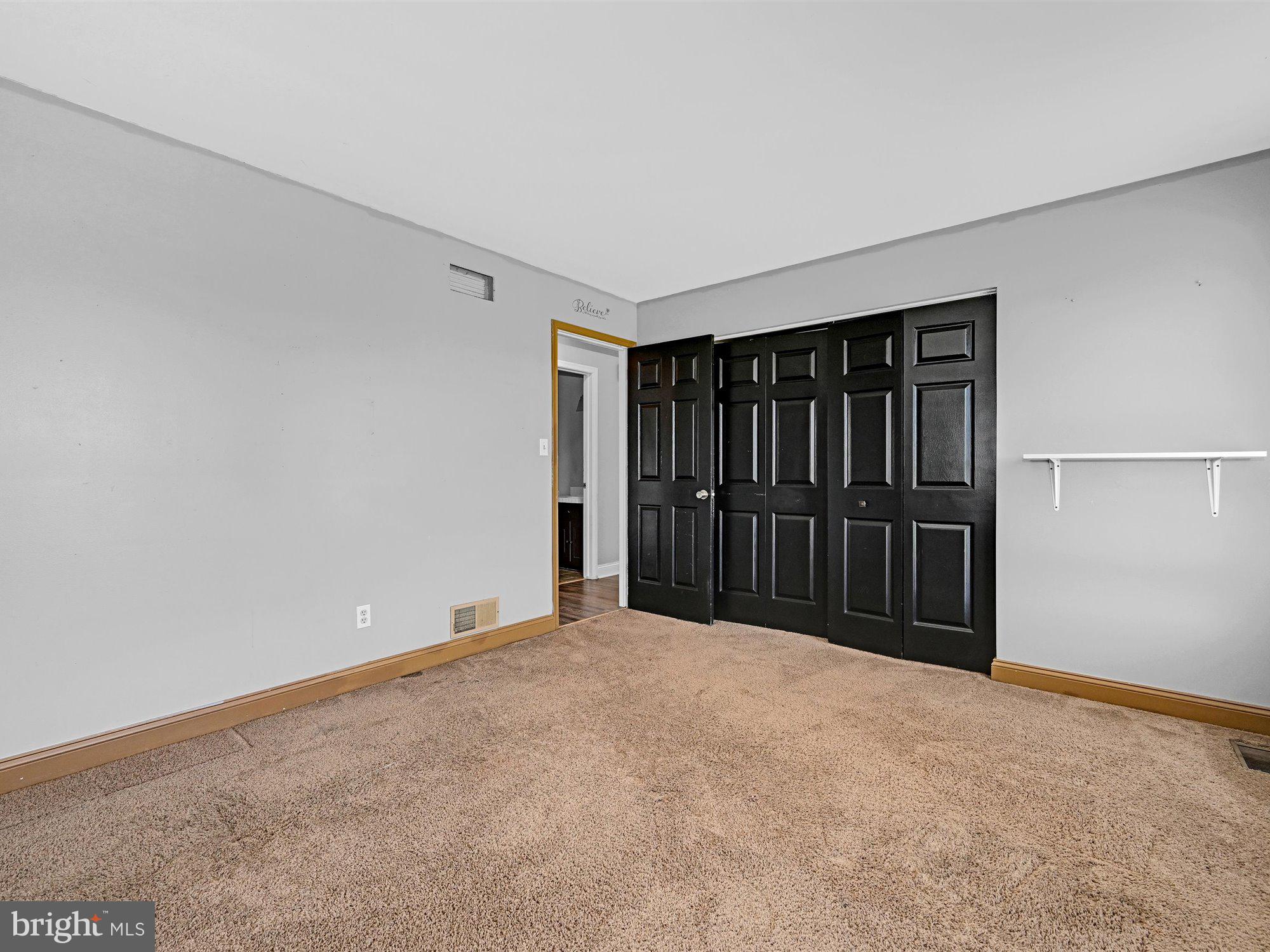 2702 Shumaker Road Manheim, PA 17545 - Photo 14 of 27