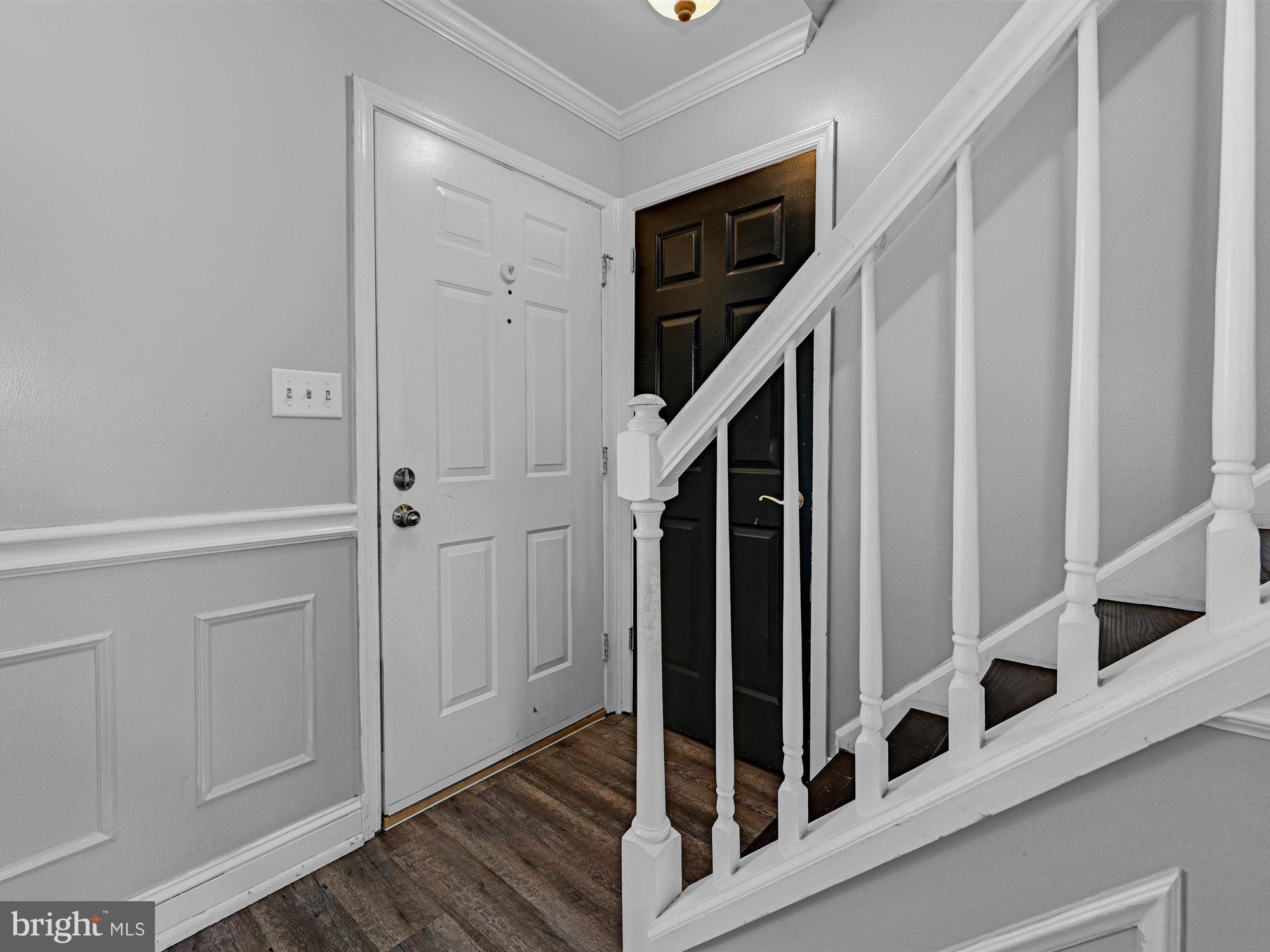 2702 Shumaker Road Manheim, PA 17545 - Photo 3 of 27
