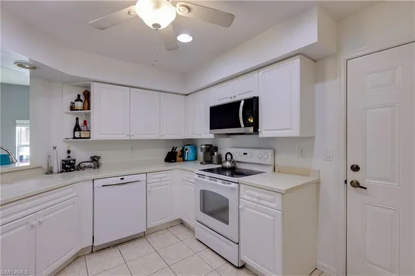 $279,000 | 25080 Peacock Lane, Unit 102, Naples, FL 34114