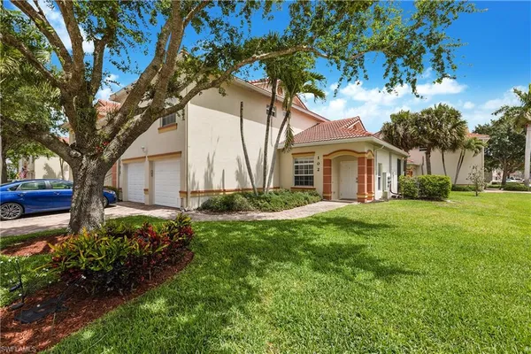 $279,000 | 25080 Peacock Lane, Unit 102, Naples, FL 34114