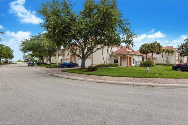 $279,000 | 25080 Peacock Lane, Unit 102, Naples, FL 34114
