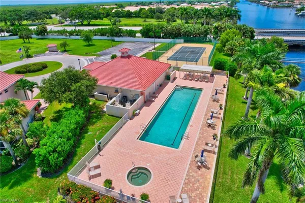$279,000 | 25080 Peacock Lane, Unit 102, Naples, FL 34114