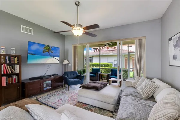 $279,000 | 25080 Peacock Lane, Unit 102, Naples, FL 34114