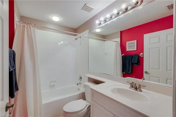 $279,000 | 25080 Peacock Lane, Unit 102, Naples, FL 34114