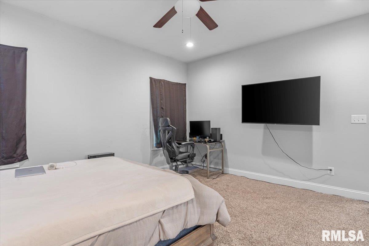 302 Harbor Point Place Springfield, IL 62712 - Photo 23 of 38 Gallery Image 23