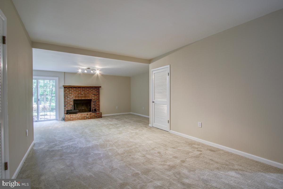 2712 Hunters Gate Terrace Silver Spring, MD 20904 - Photo 26 of 30 Gallery Image 26