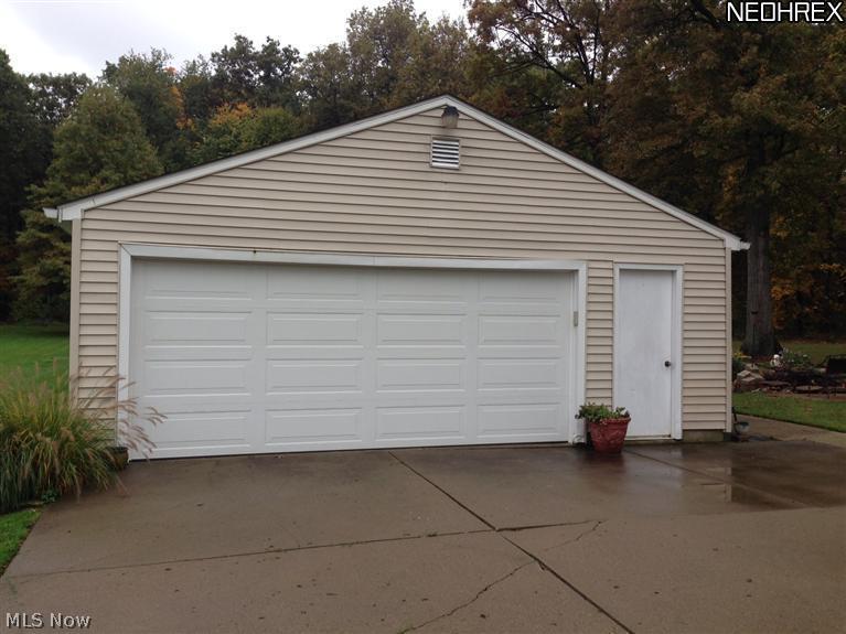3829 Riblett Road Youngstown, OH 44515 - Photo 2 of 25 Gallery Image 2