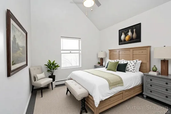 $3,000 | 75 Maxwell Avenue, Unit B, Oyster Bay, NY 11771