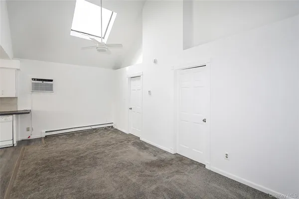 $3,150 | 75 Maxwell Avenue, Unit B, Oyster Bay, NY 11771