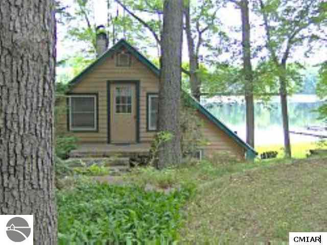 751 East Sidney Road Stanton, MI 48888 - Photo 7 of 8 1771737-6.JPG