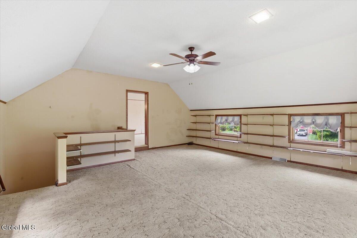 908 Mohegan Road Niskayuna, NY 12309 - Photo 32 of 40 33-027_MW2_0414