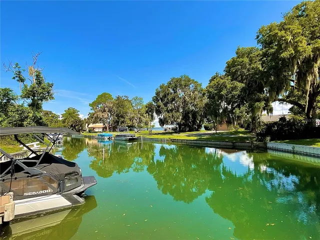 a view of a lake with houses