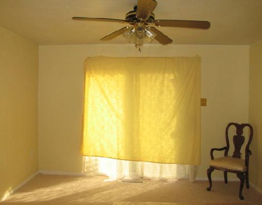 1000 Temple Road Monaca, PA 15061 - Photo 3 of 8 Dining Room.