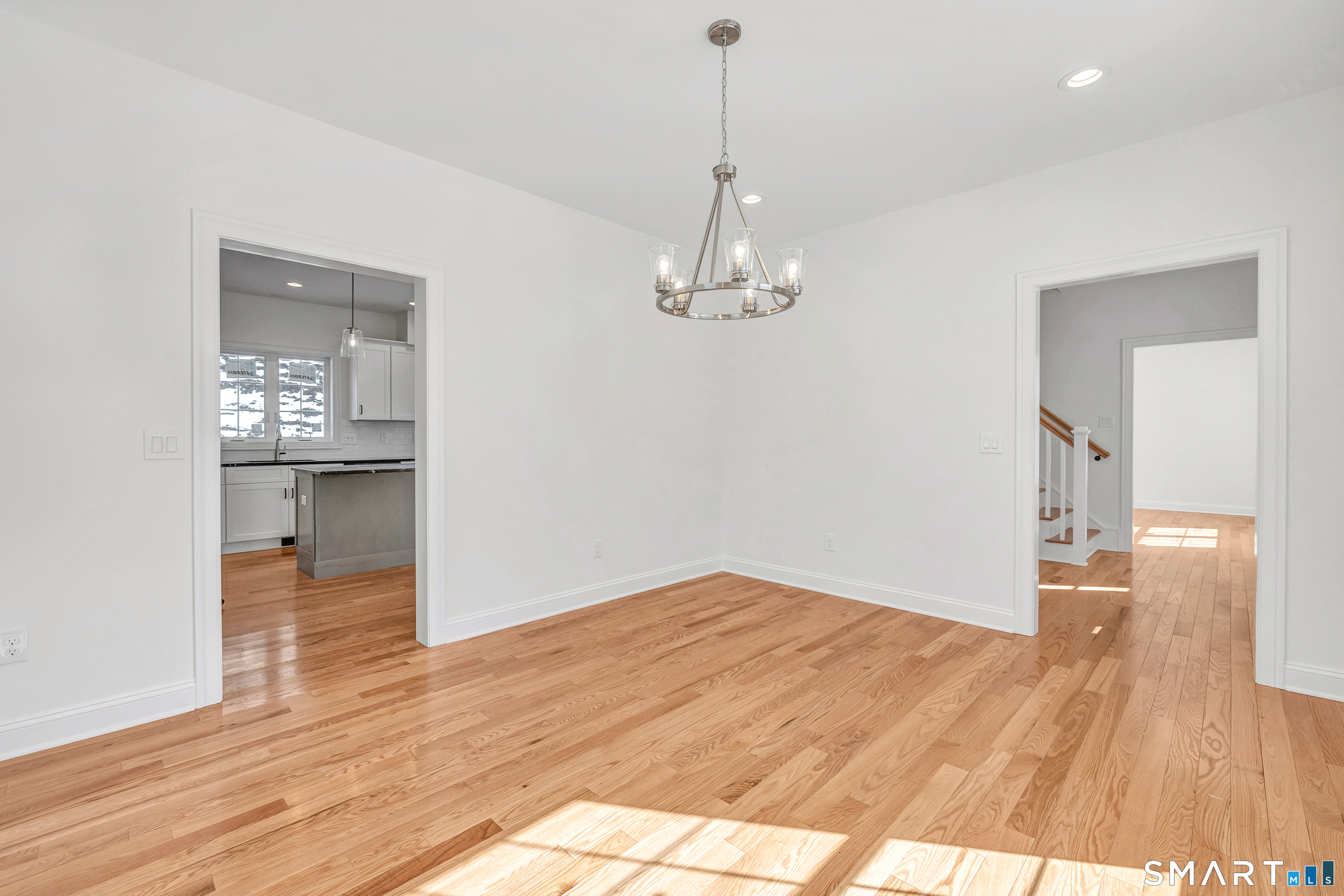 28 Hunting Ridge Road Middlebury, CT 06762 - Photo 6 of 38
