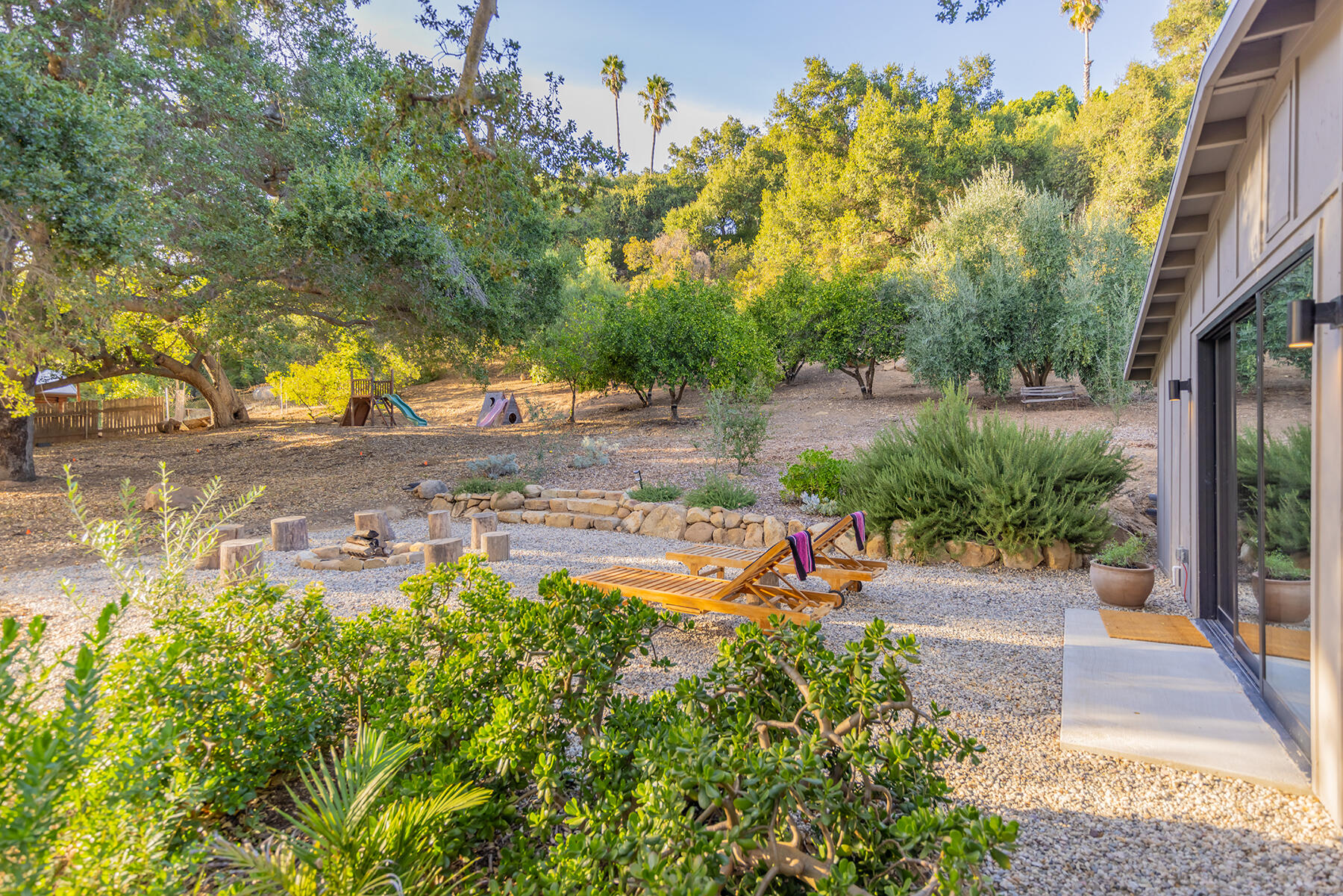 265 East Villanova Road Ojai, CA 93023 - Photo 32 of 43 35 Villanova