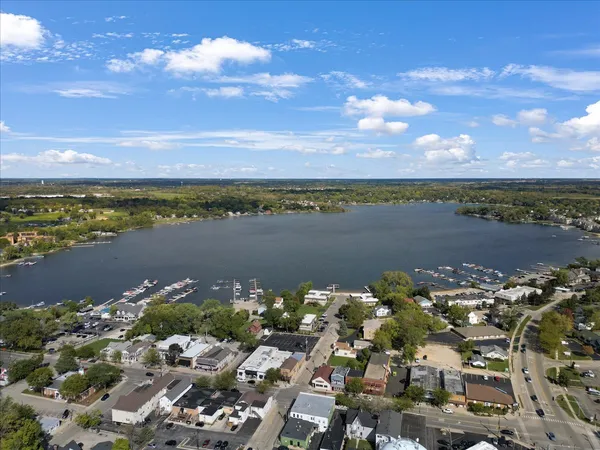 $170,000 | 410 Morning Star Lane, Wauconda, IL 60084