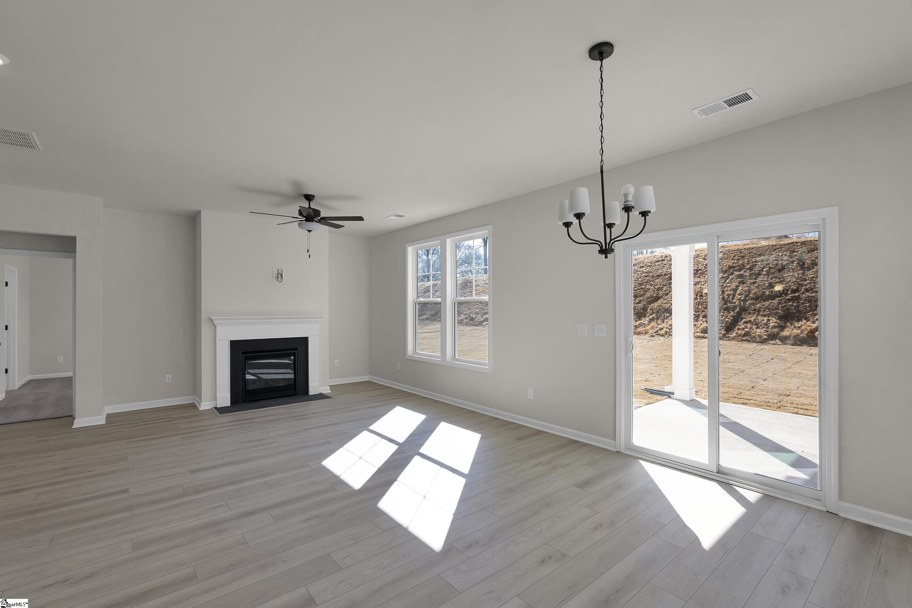 160 Hunter Ridge Drive Boiling Springs, SC 29316 - Photo 16 of 28