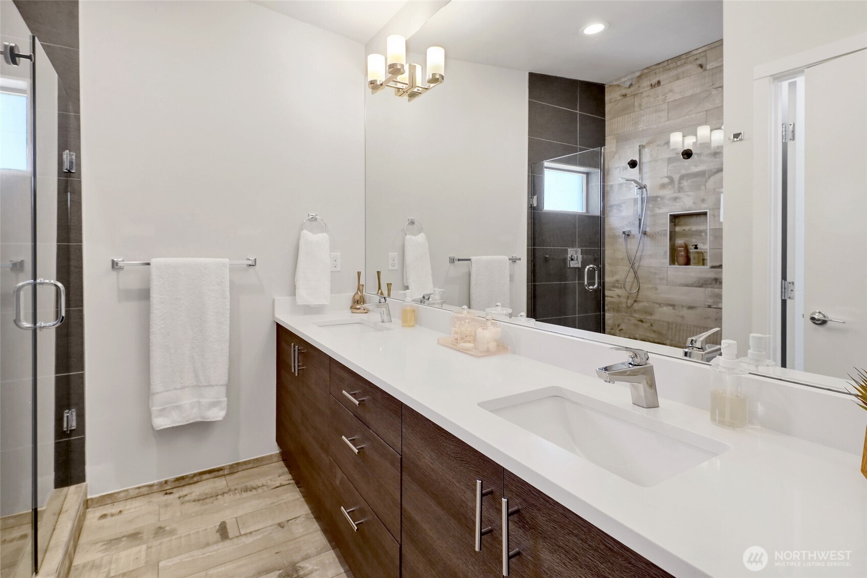 8141 Delridge Way Southwest Seattle, WA 98106 - Photo 15 of 38 Gallery Image 15