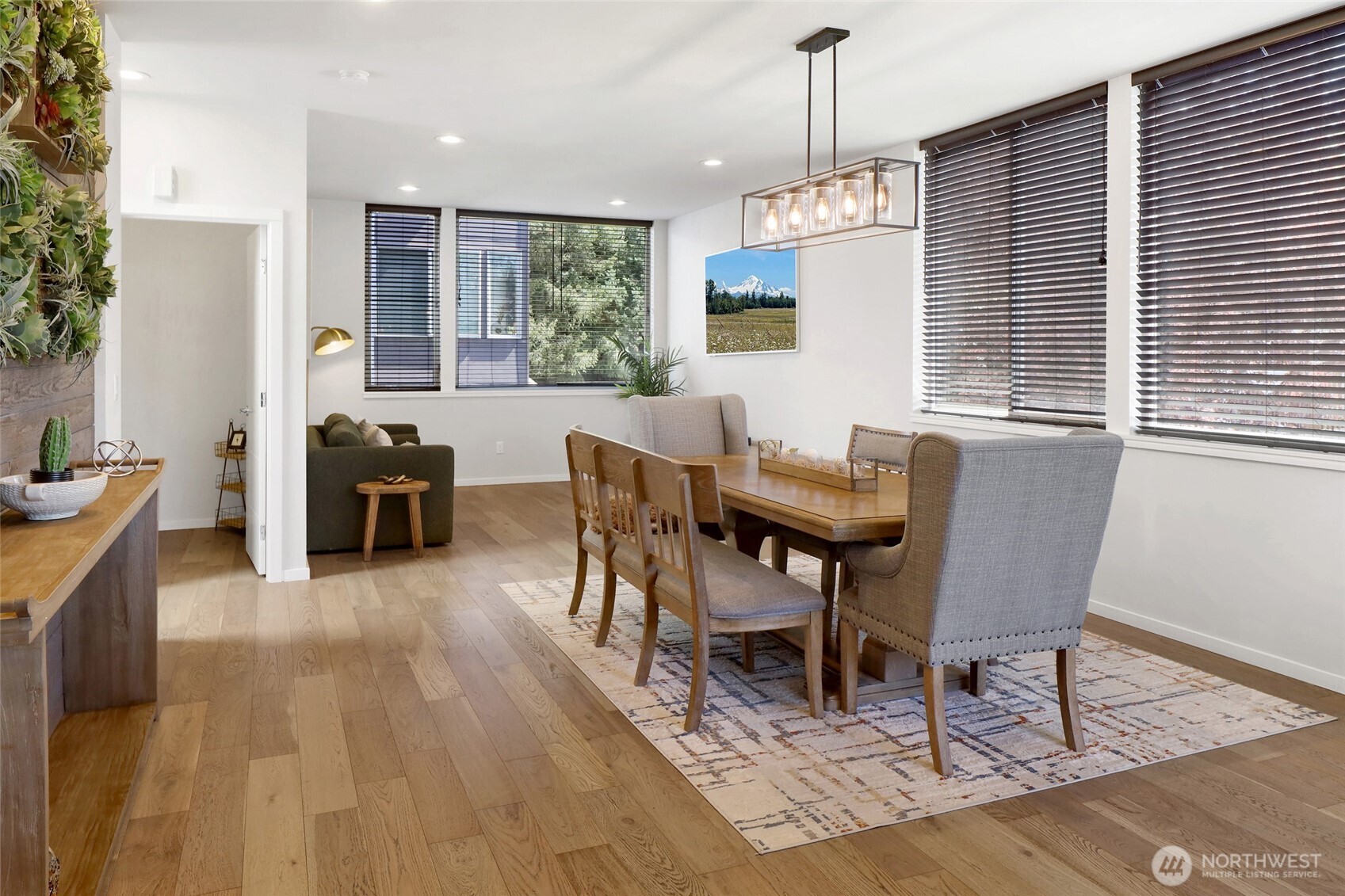 8141 Delridge Way Southwest Seattle, WA 98106 - Photo 9 of 38 Gallery Image 9