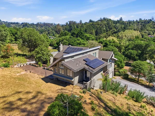 $2,195,000 | 701 Day Valley Road, Aptos, CA 95003