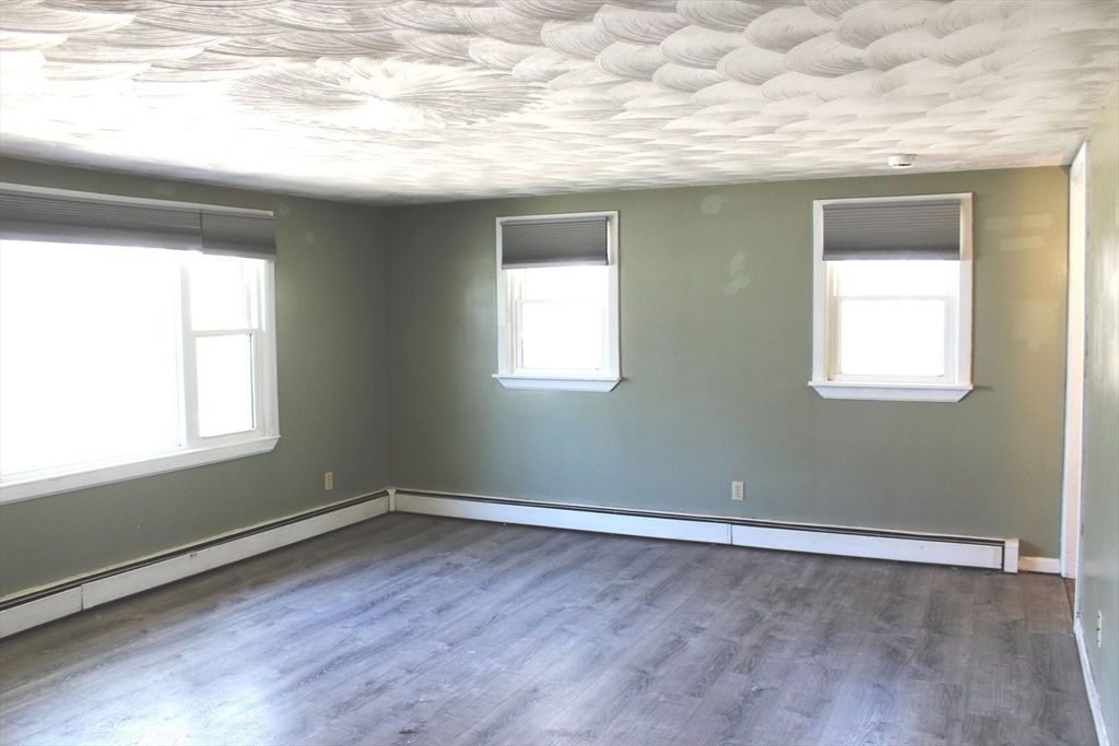 35 Nashoba Road Charlton, MA 01507 - Photo 10 of 22